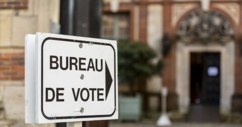 Signalétique indiquant les bureaux de votes